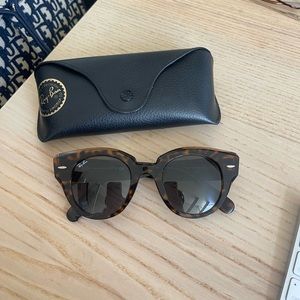 Ray Ban Roundabout Cat eye Sunglasses Havana Transparent Grey Brown